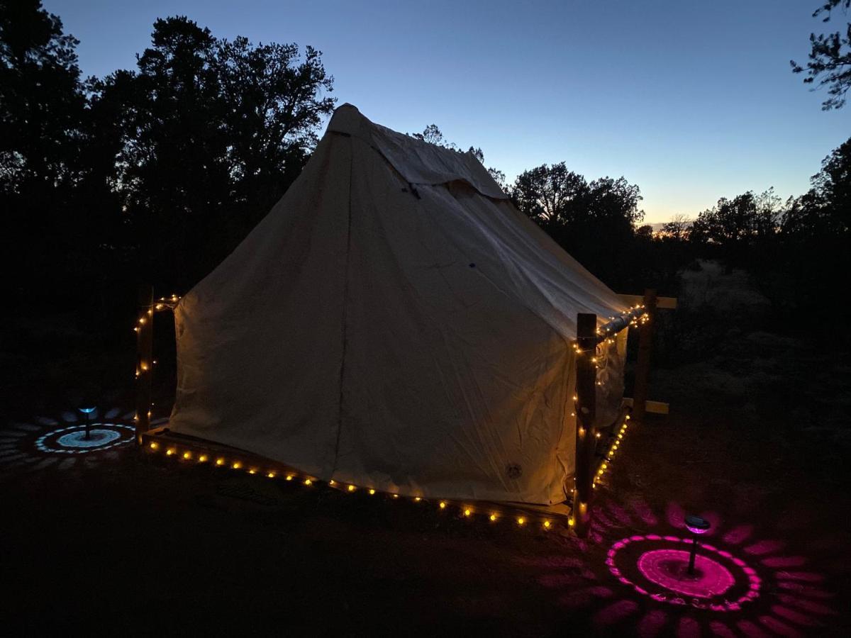 The Kaya Glamping Tent By The Grand Canyon Valle Dış mekan fotoğraf